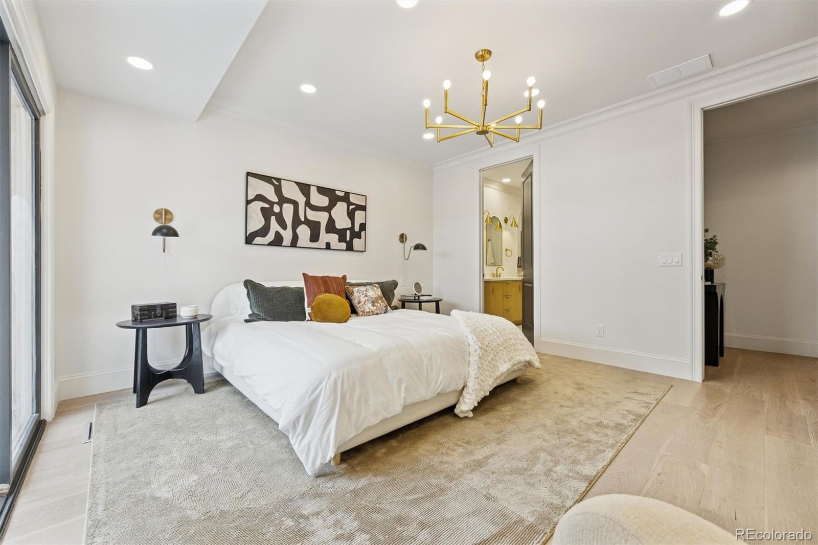 2552 E Alameda Avenue Unit: 47