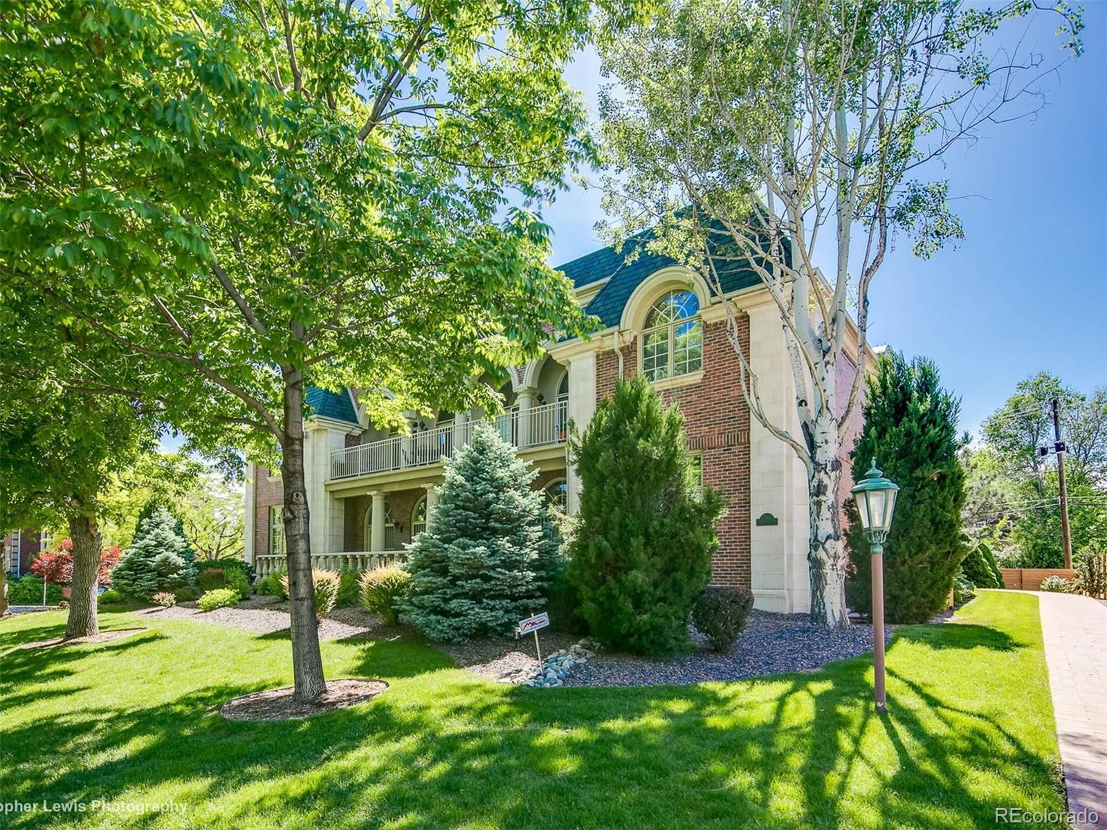 301 Garfield Street Unit: 1E