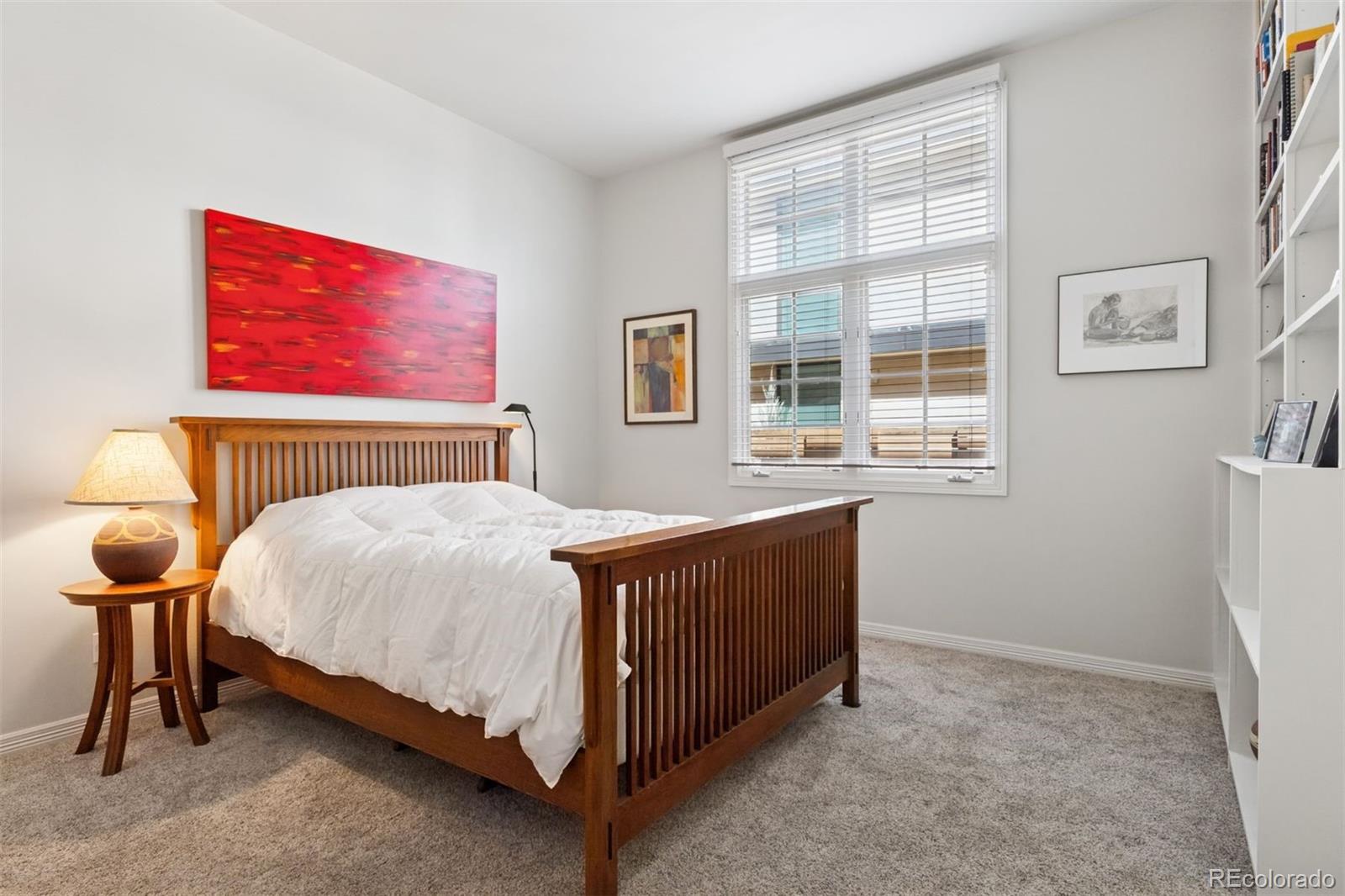 301 Garfield Street Unit: 1E