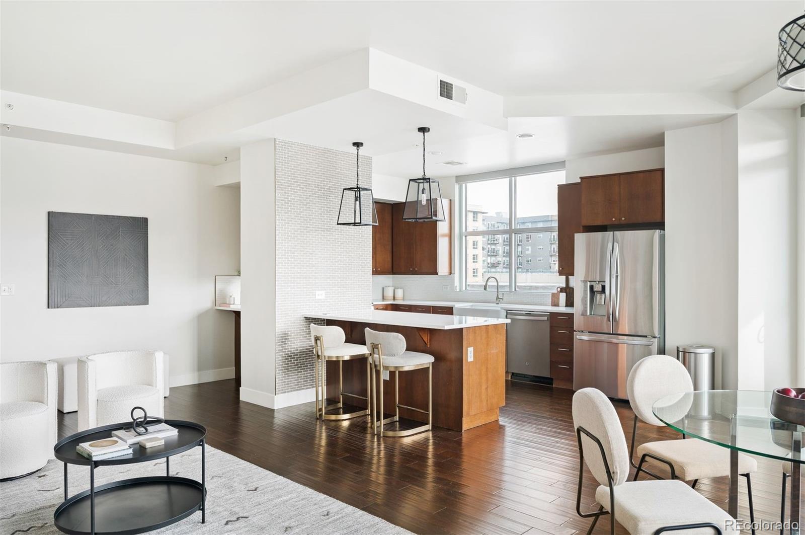 2001 Lincoln Street Unit: 722