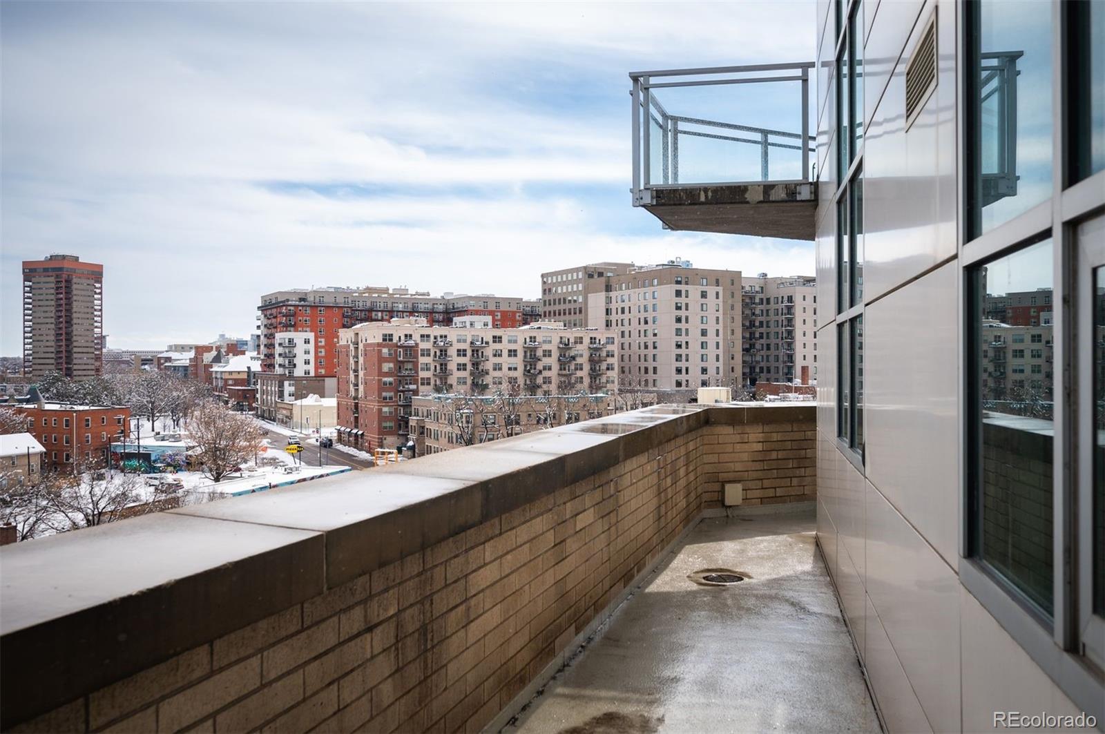 2001 Lincoln Street Unit: 722