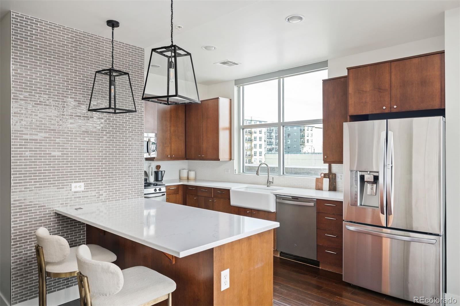 2001 Lincoln Street Unit: 722