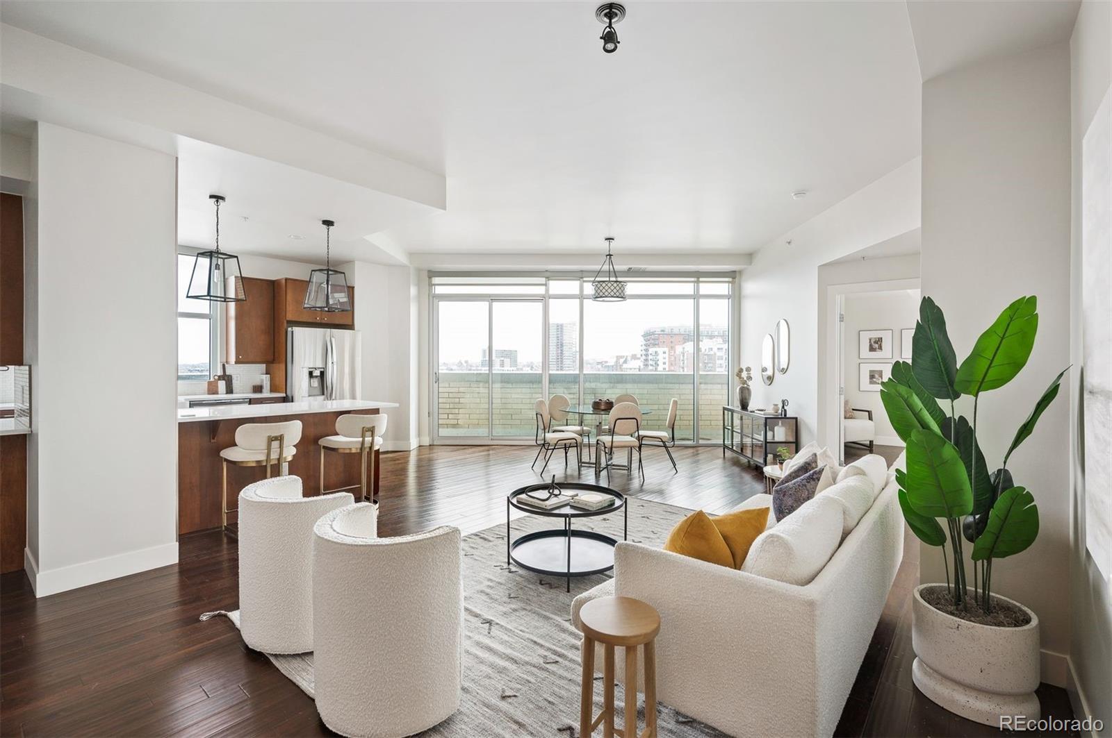 2001 Lincoln Street Unit: 722