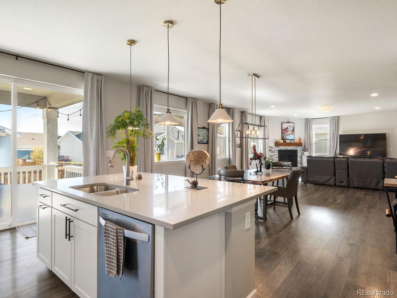 728 Larkspur Court