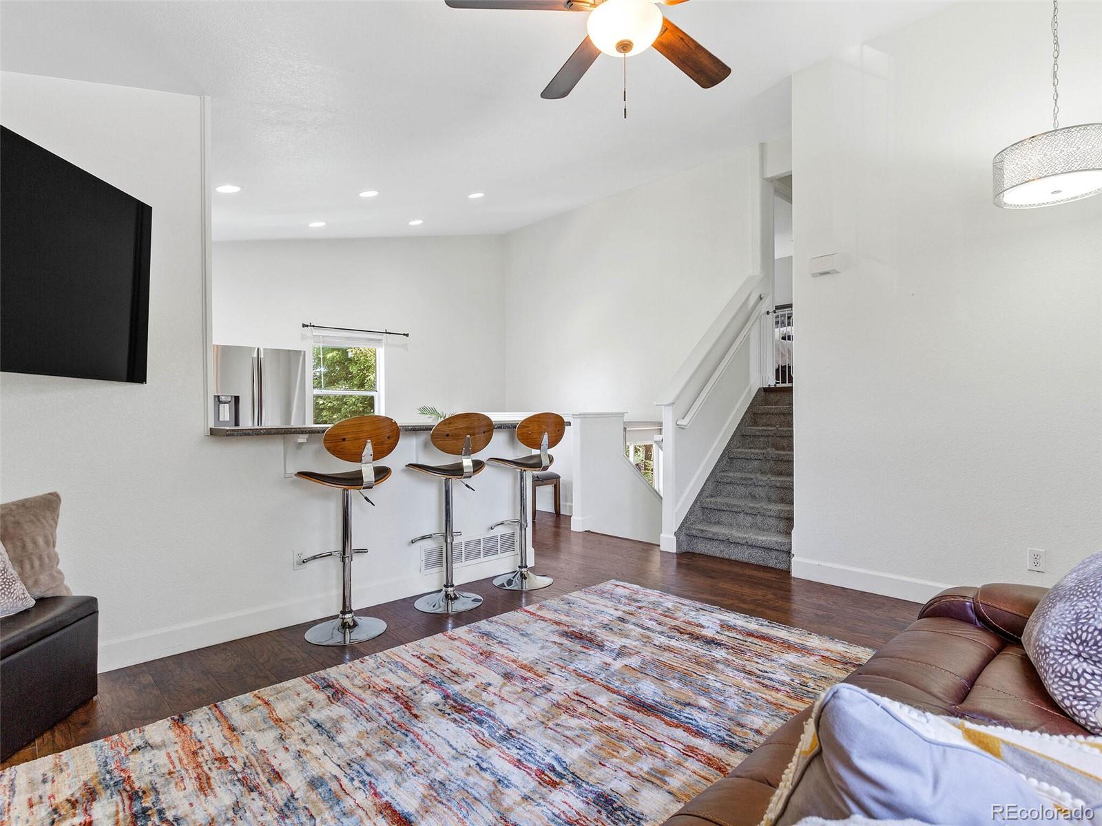 1050 Quail Circle
