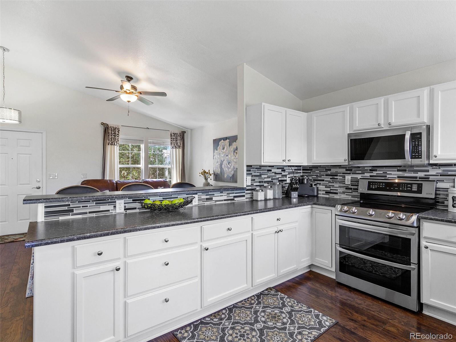 1050 Quail Circle