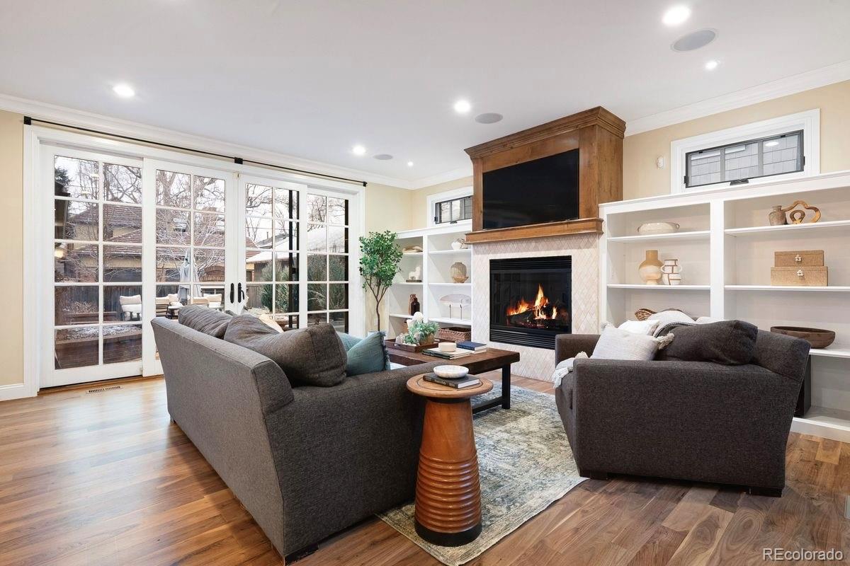 2312 S Fillmore Street