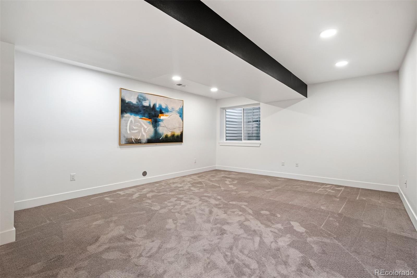 2328 W 33rd Avenue