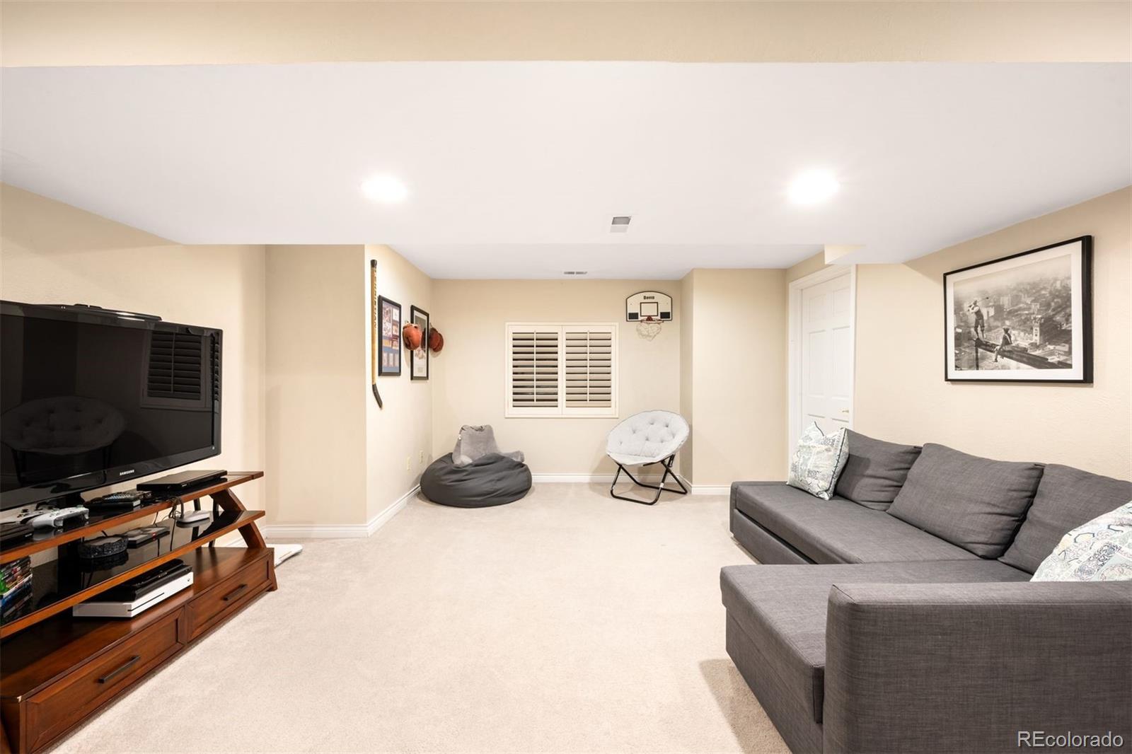 5344 E Otero Drive