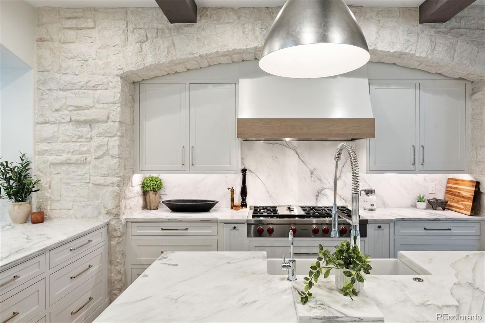 100 S University Boulevard Unit: 5