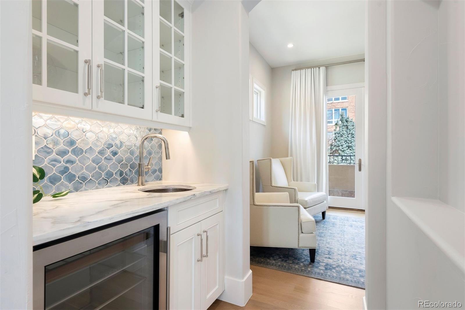 100 S University Boulevard Unit: 5