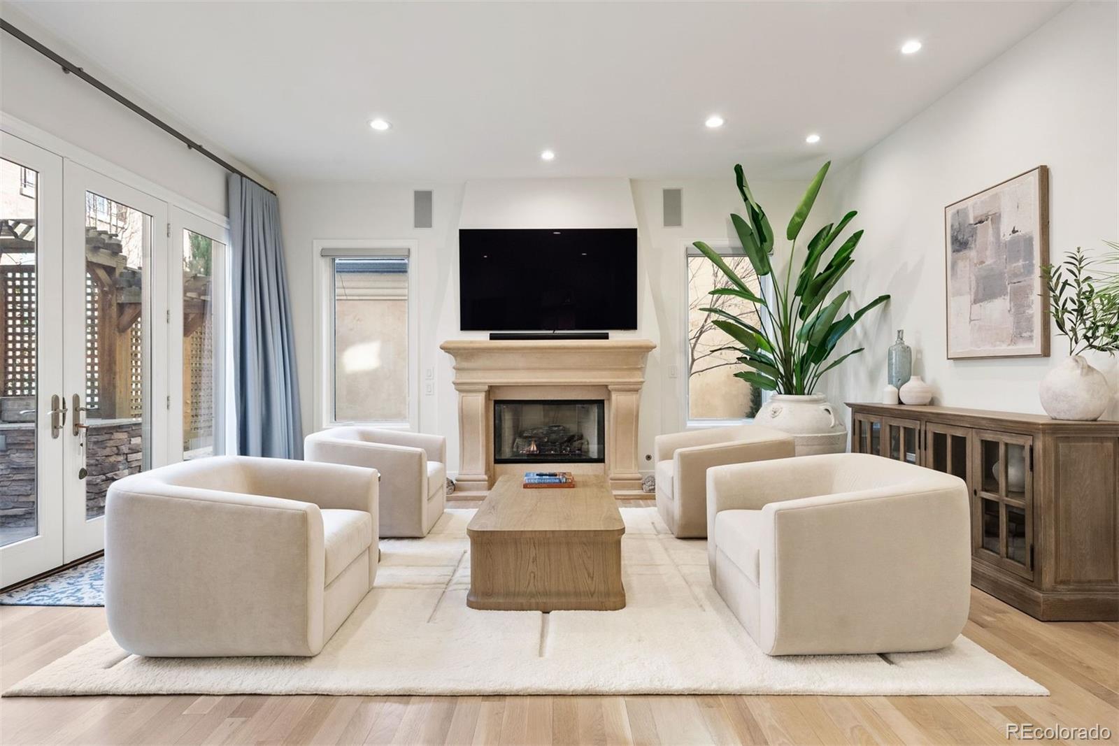 100 S University Boulevard Unit: 5