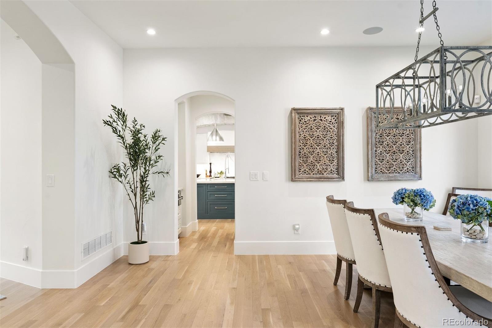 100 S University Boulevard Unit: 5