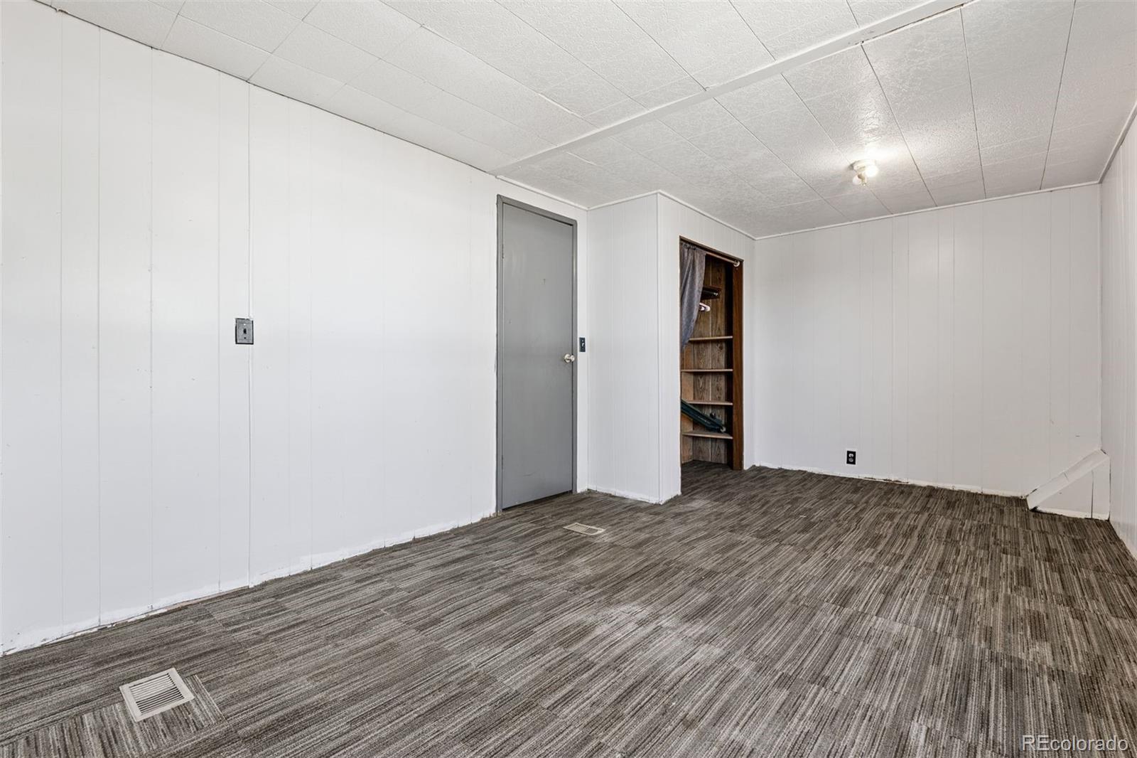 1044 Macdavidson Circle