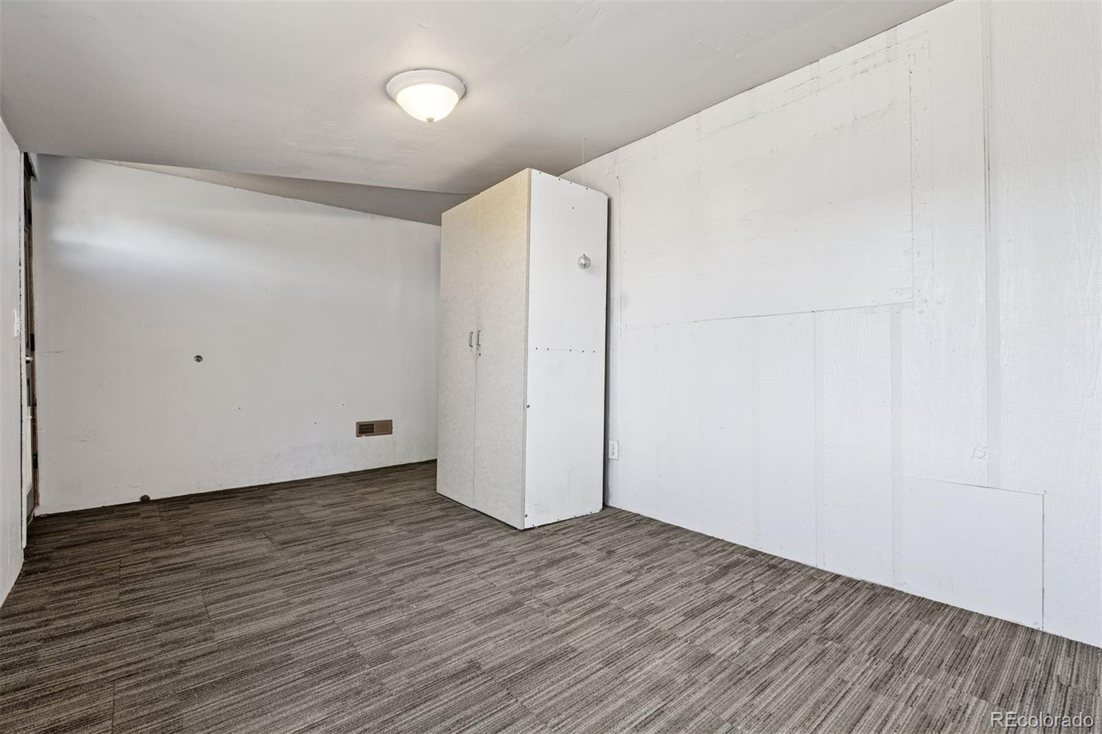 1044 Macdavidson Circle