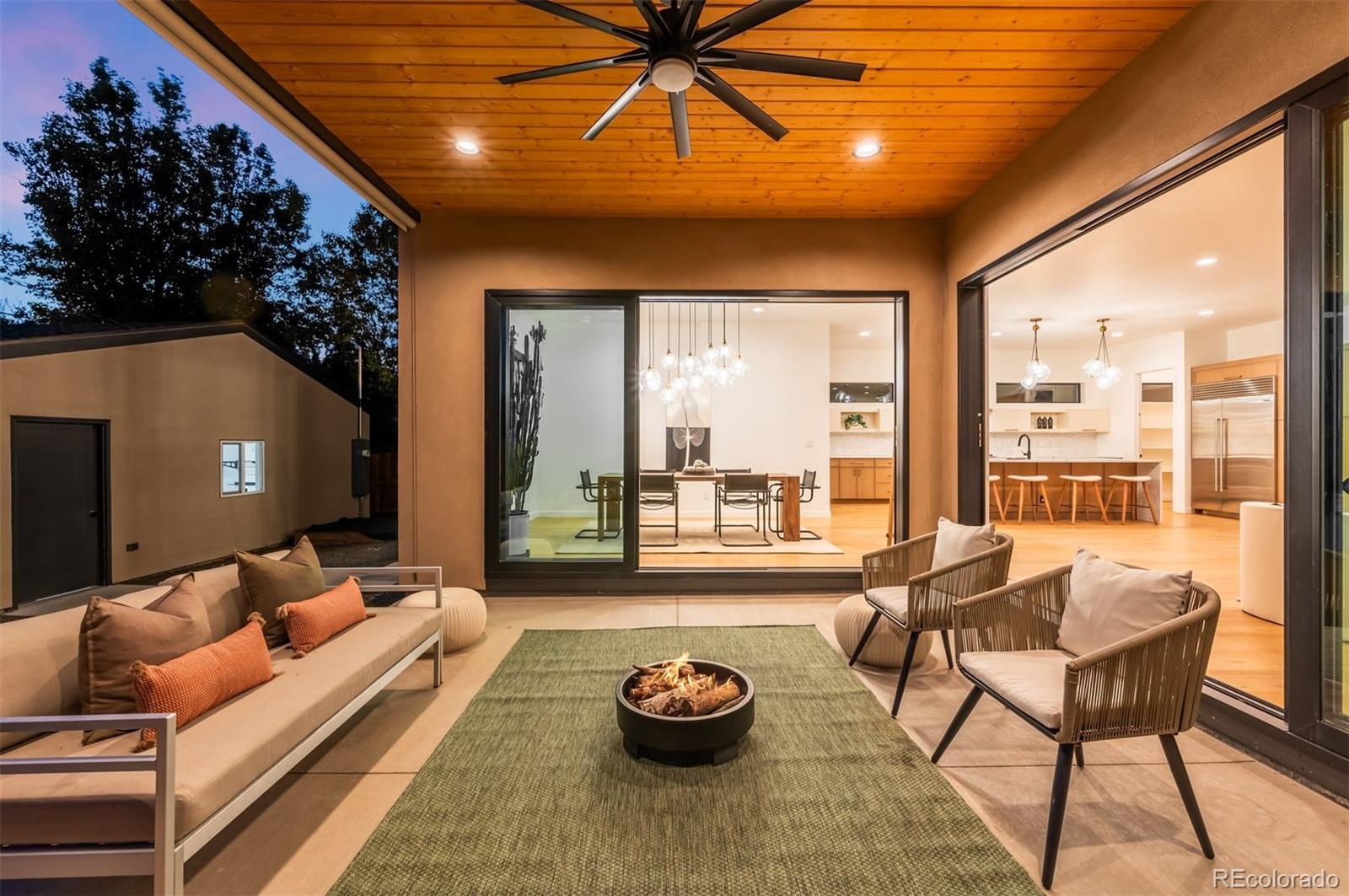 1241 S Garfield Street