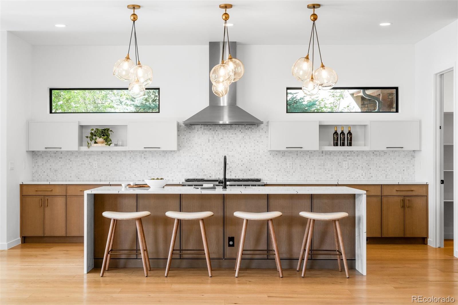 1241 S Garfield Street