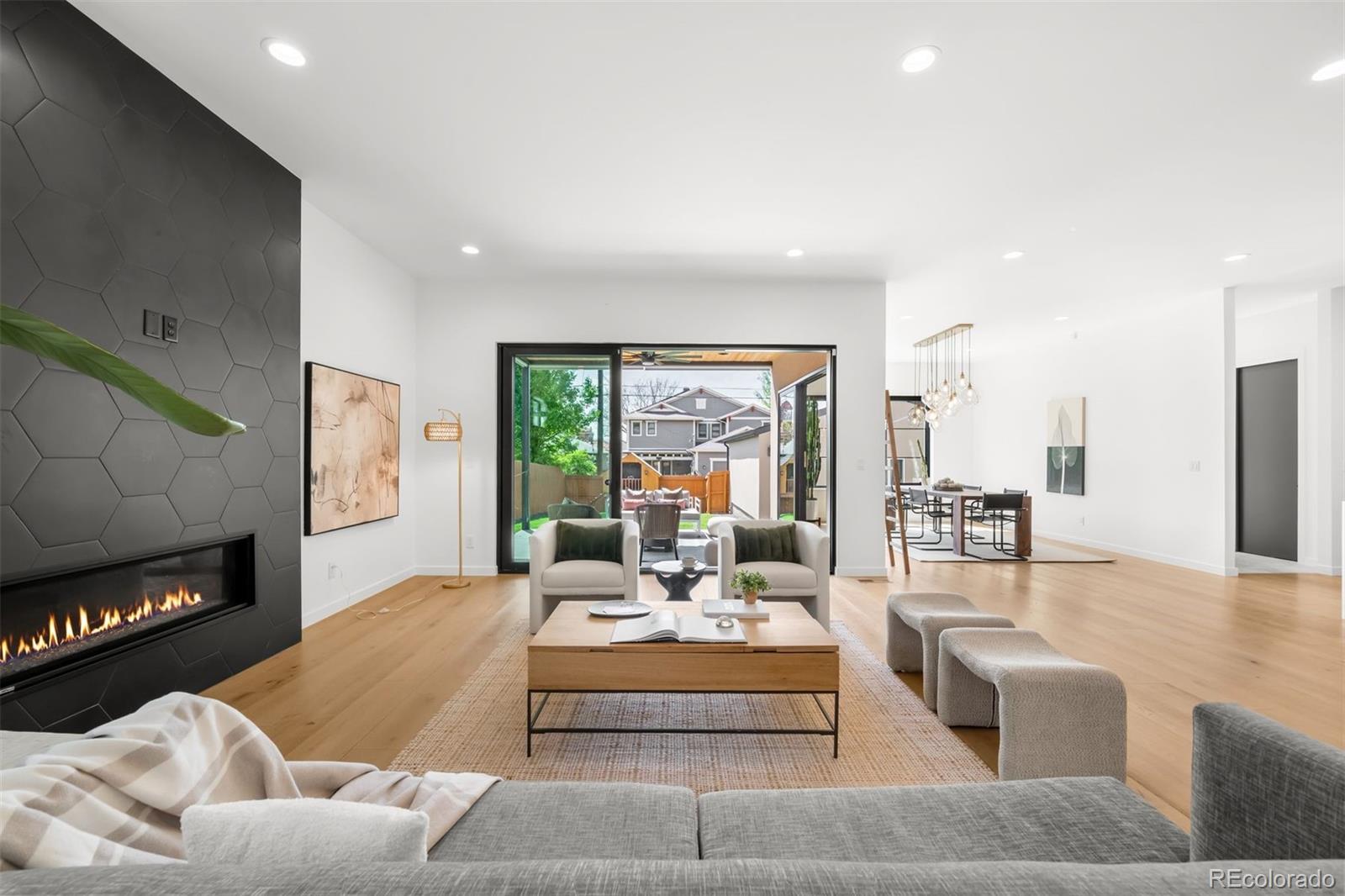 1241 S Garfield Street