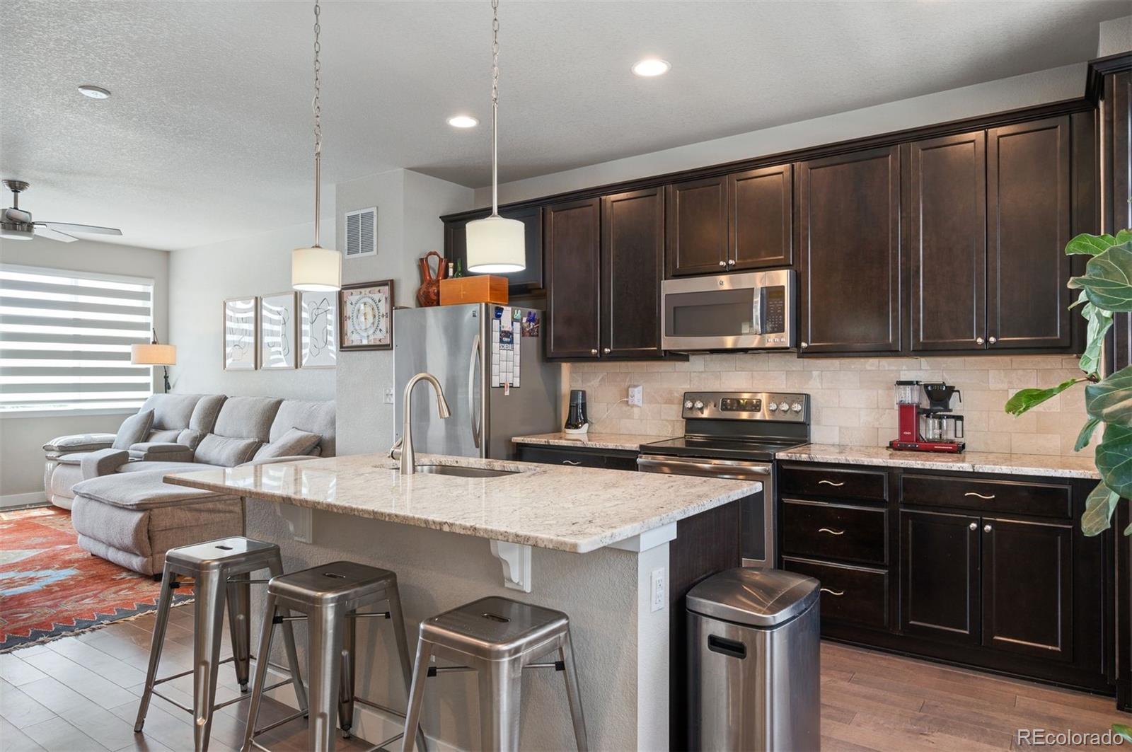 694 E Hinsdale Avenue