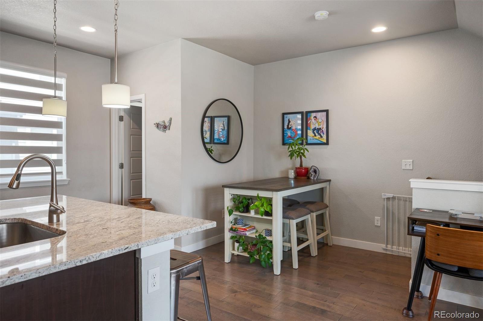 694 E Hinsdale Avenue