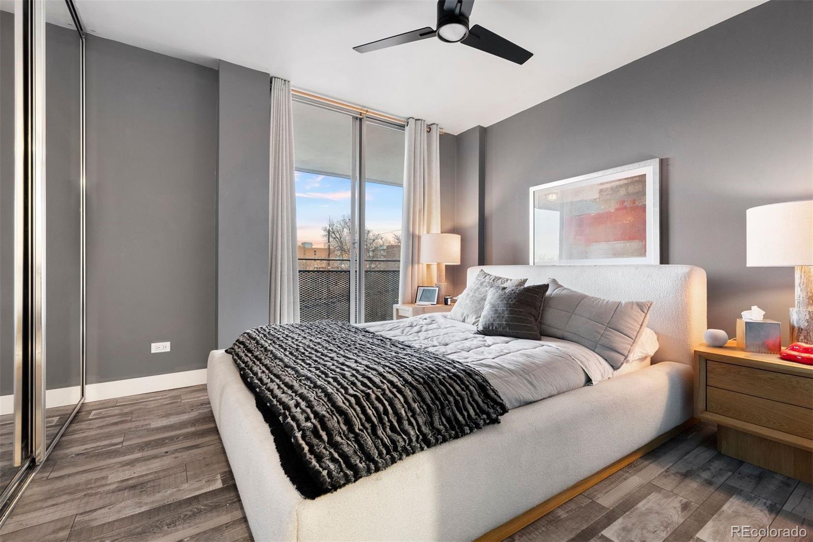 1200 Vine Street Unit: 5G