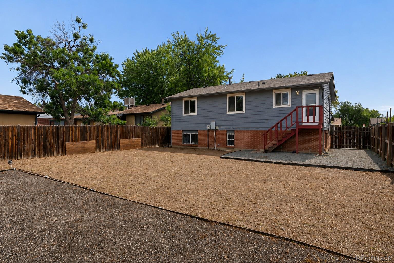 1431 S King Court
