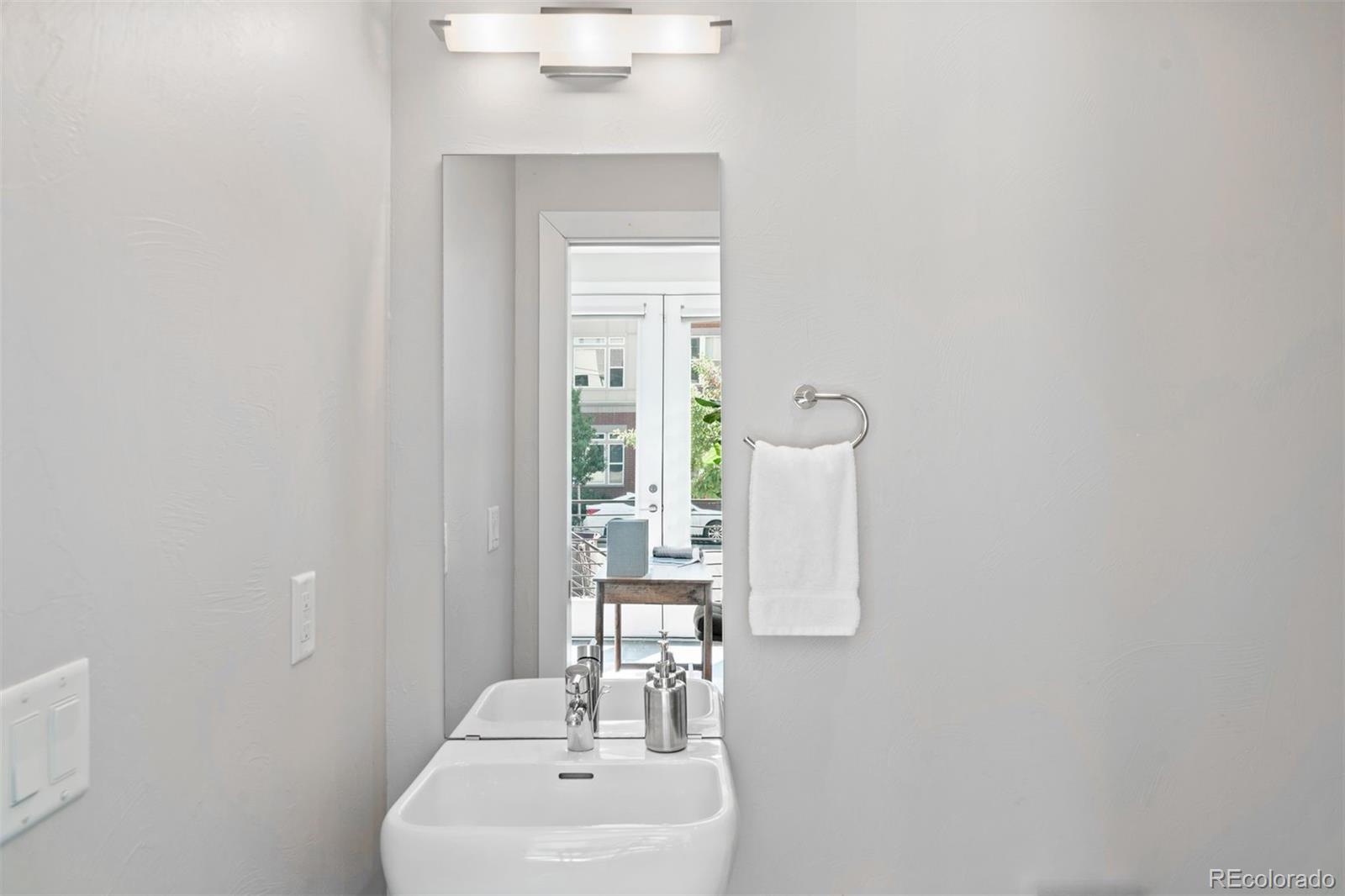 1819 Boulder Street Unit: 108