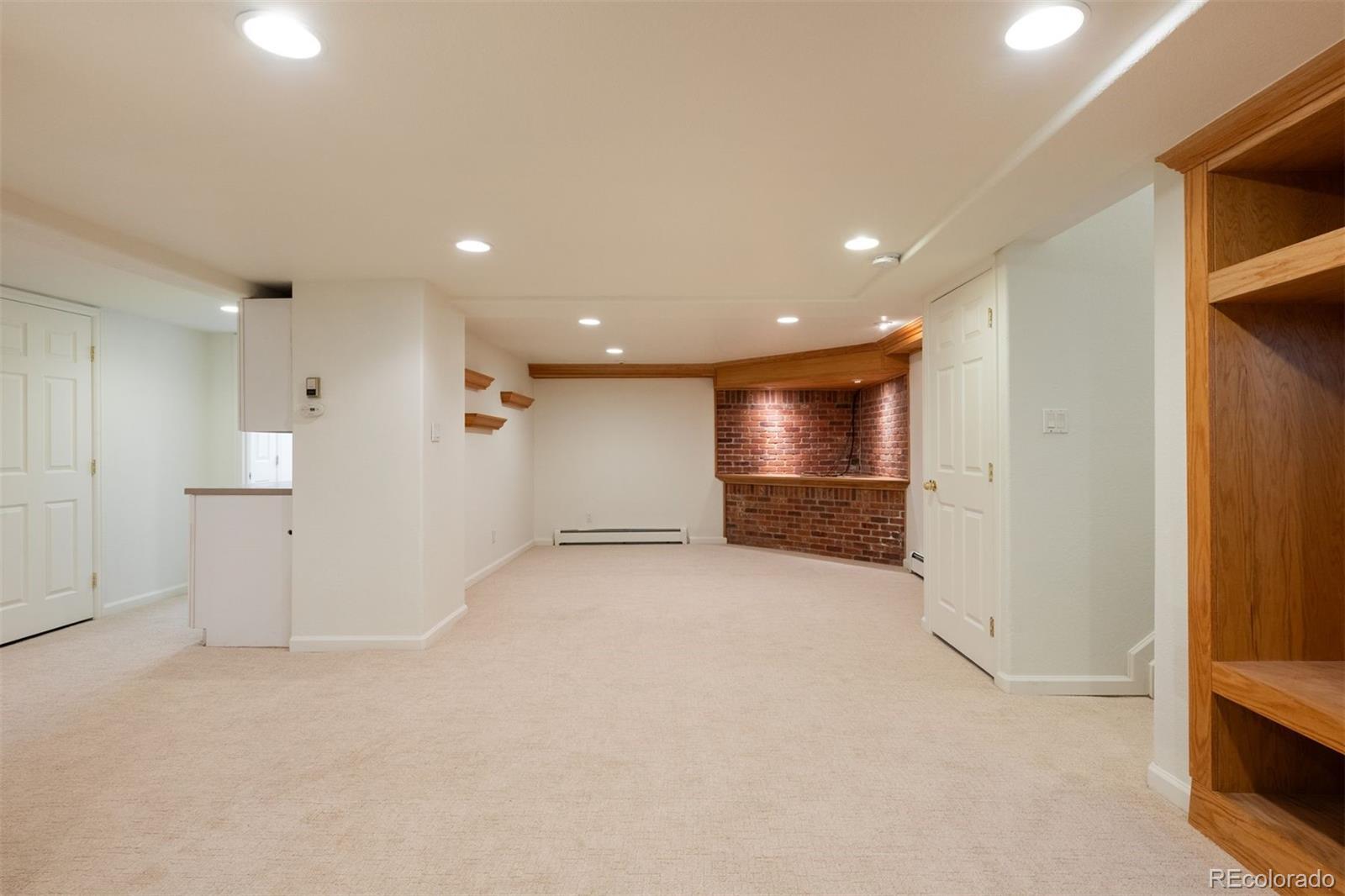 1630 E Virginia Avenue