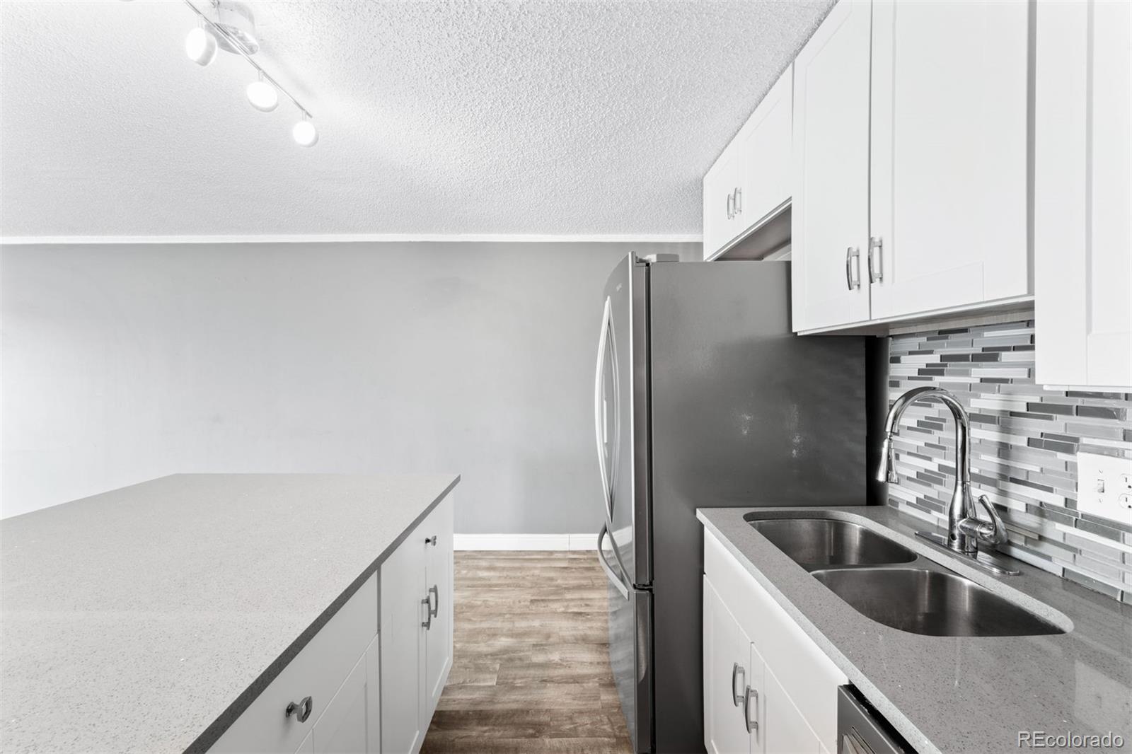 550 E 12th Avenue Unit: 401