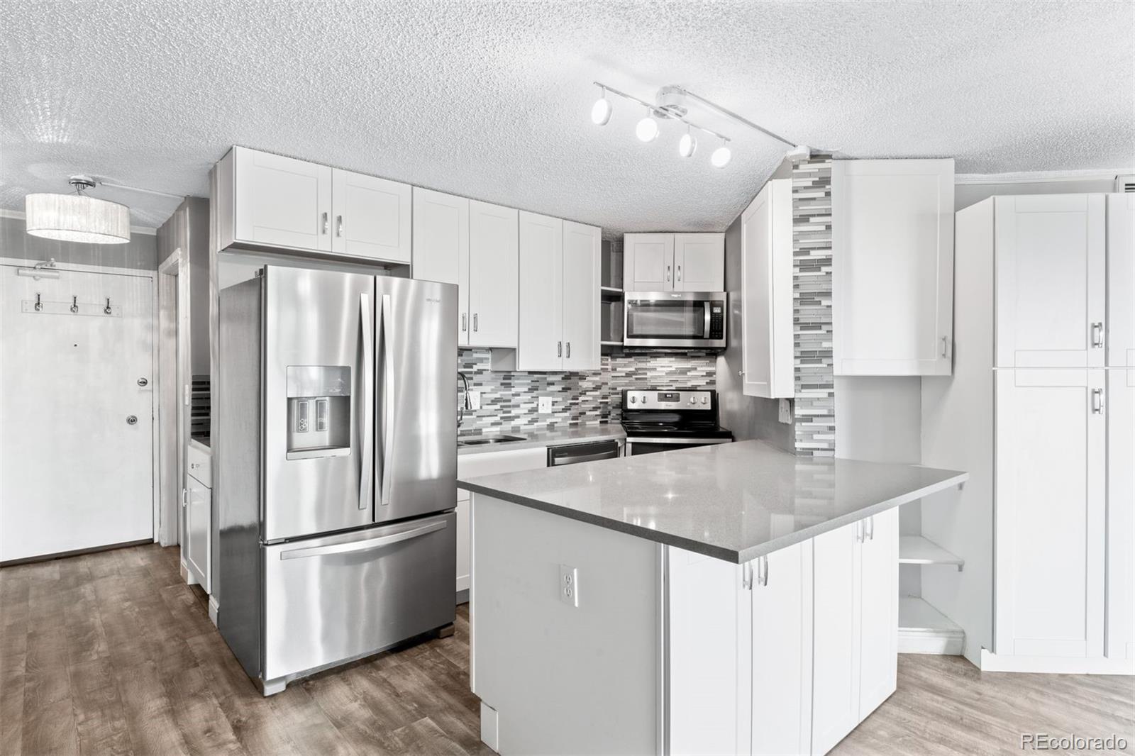 550 E 12th Avenue Unit: 401