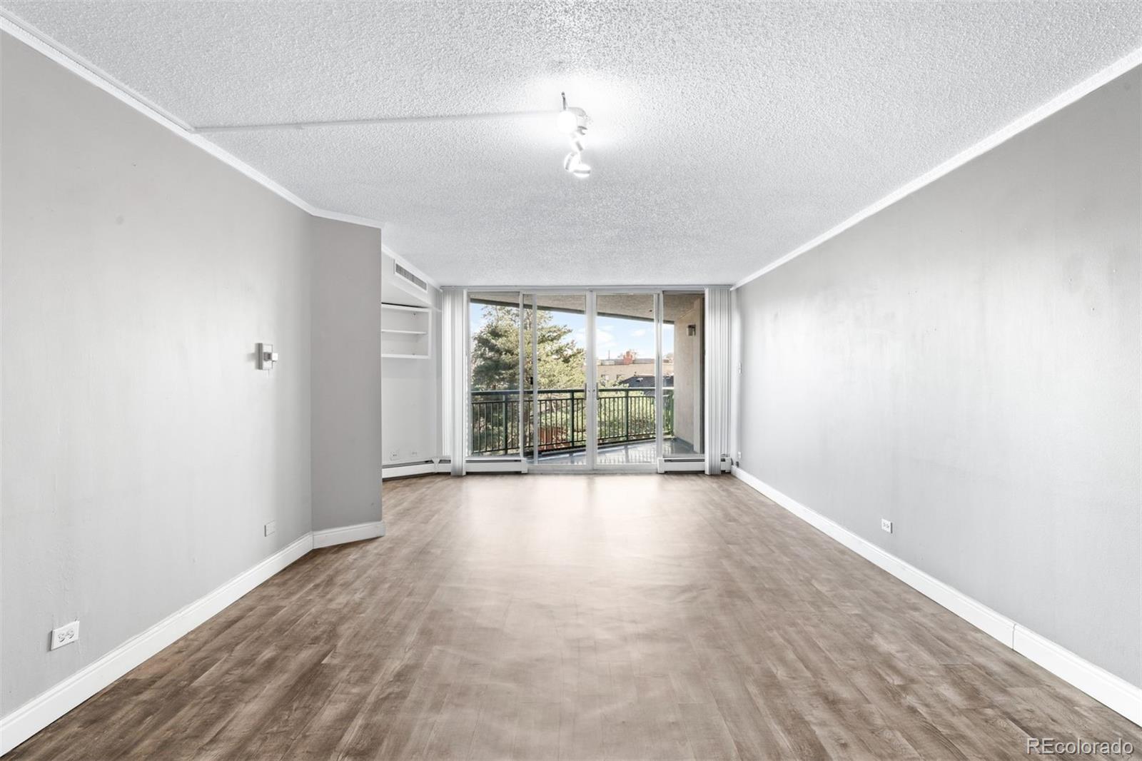 550 E 12th Avenue Unit: 401