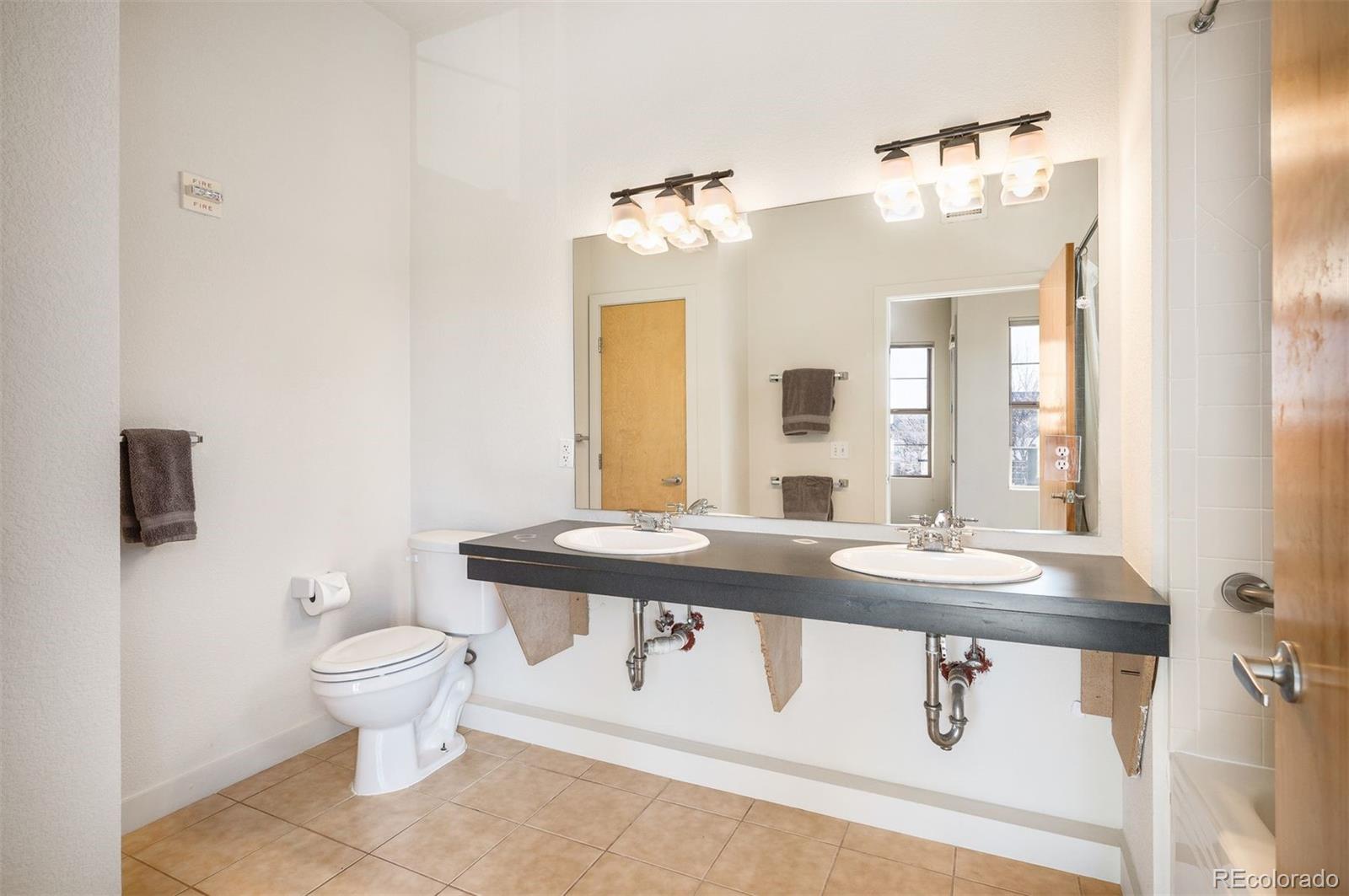 7700 E 29th Avenue Unit: 306