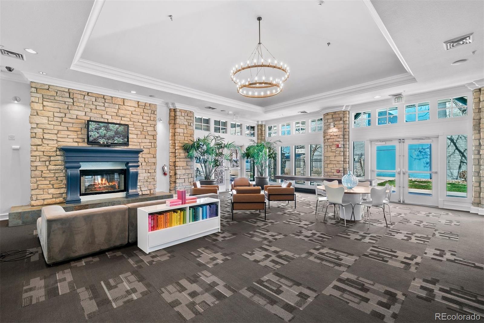 601 W 11th Avenue Unit: 807