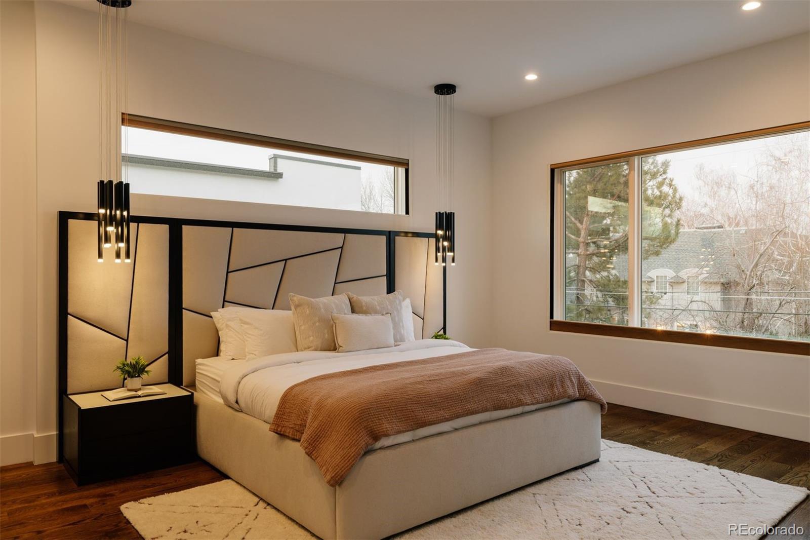 164 S Fairfax Street