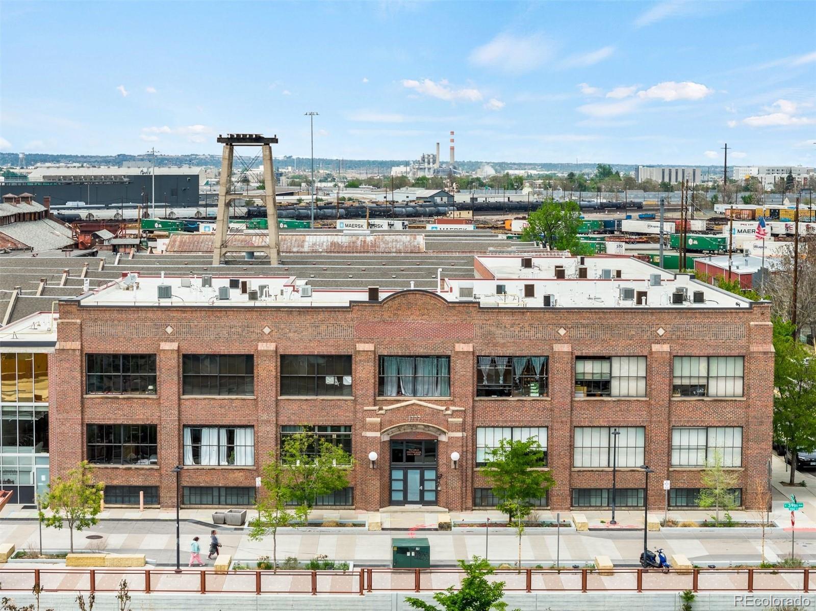 1777 E 39th Avenue Unit: 210
