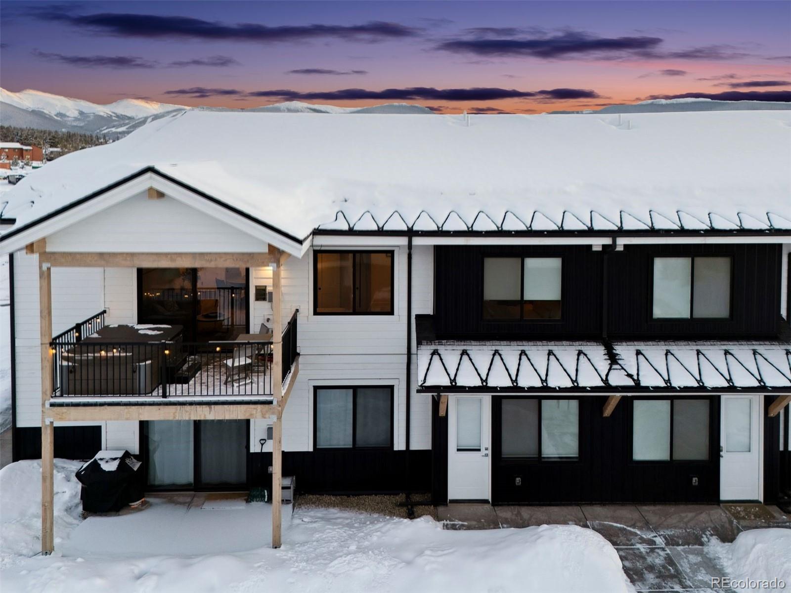261 W Meadow Mile Unit: 1