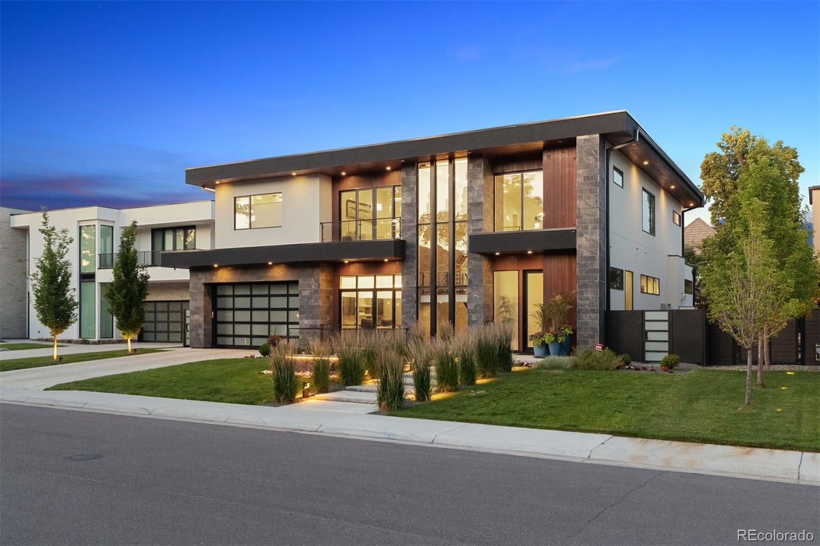 164 S Fairfax Street