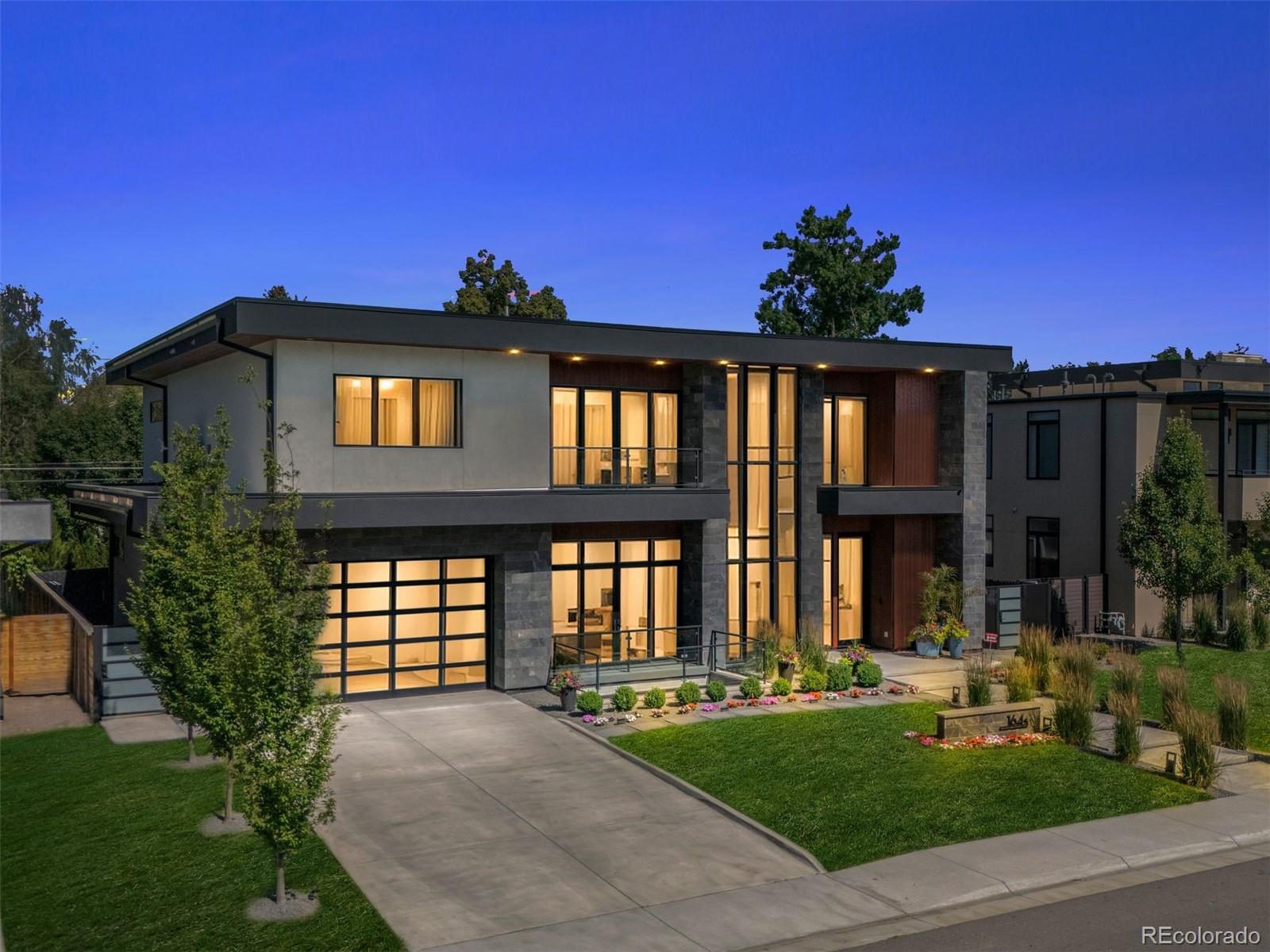 164 S Fairfax Street