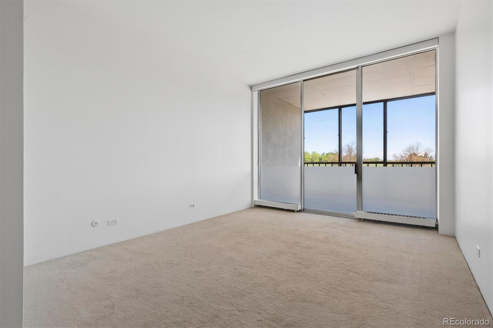 1201 N Williams Street Unit: 3C