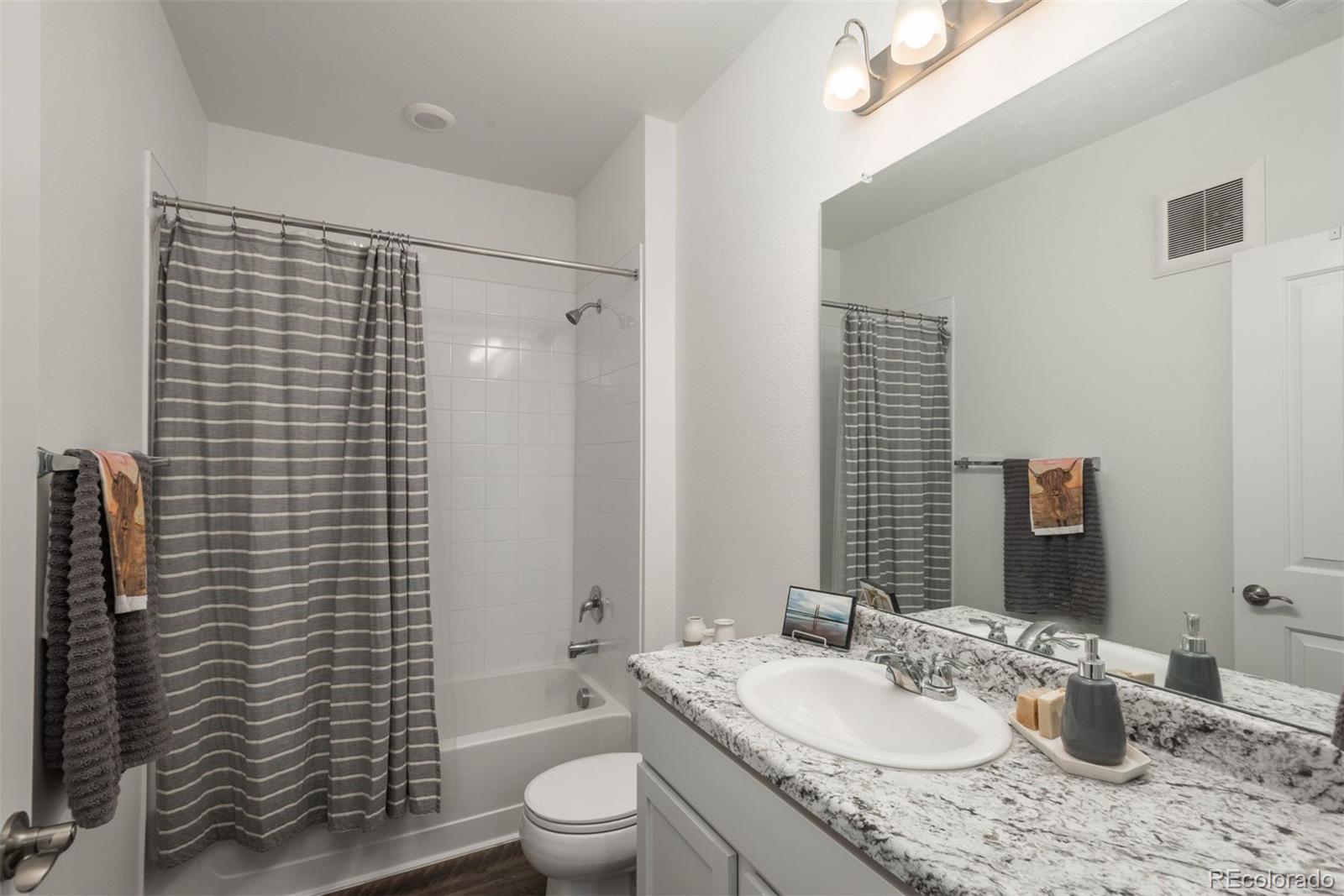 14351 E Tennessee Avenue Unit: 208