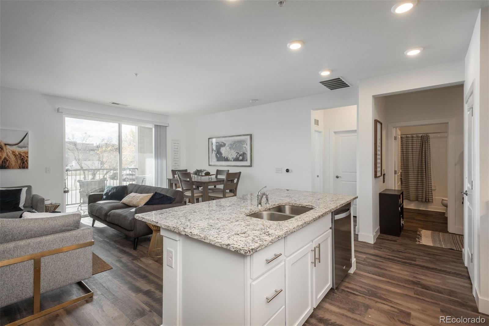 14351 E Tennessee Avenue Unit: 208