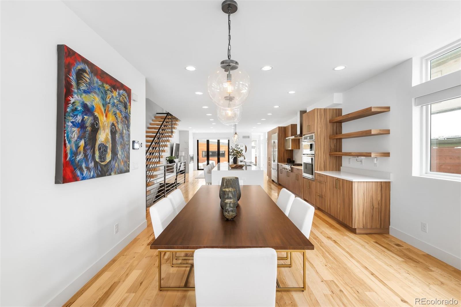 553 Monroe Street