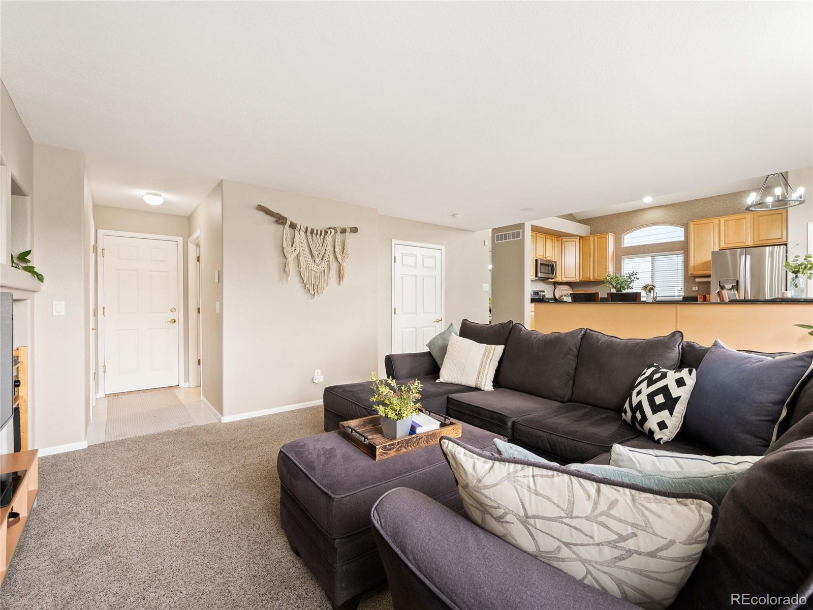 5360 Rhyolite Way