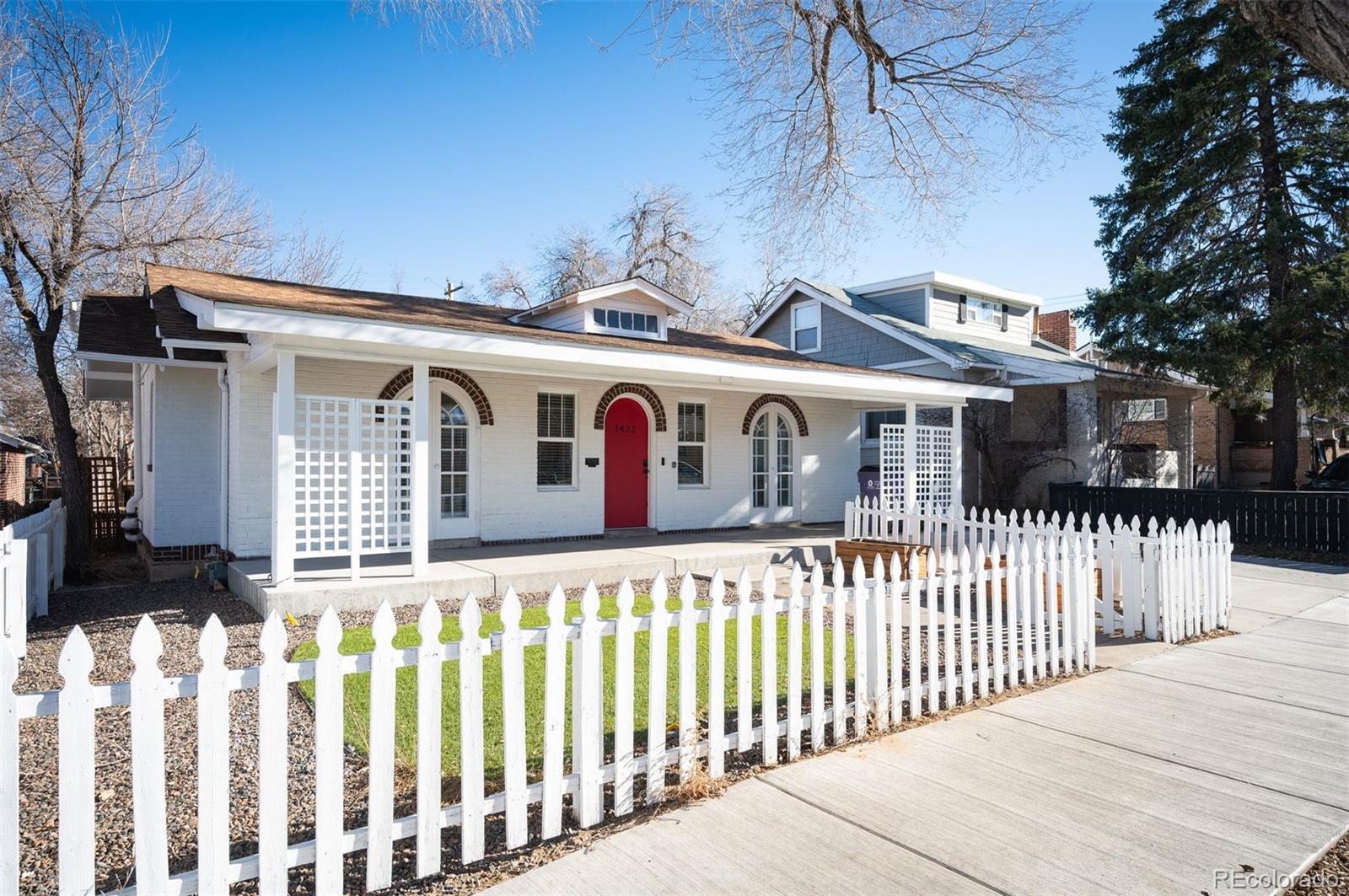 1422 N Quebec Street