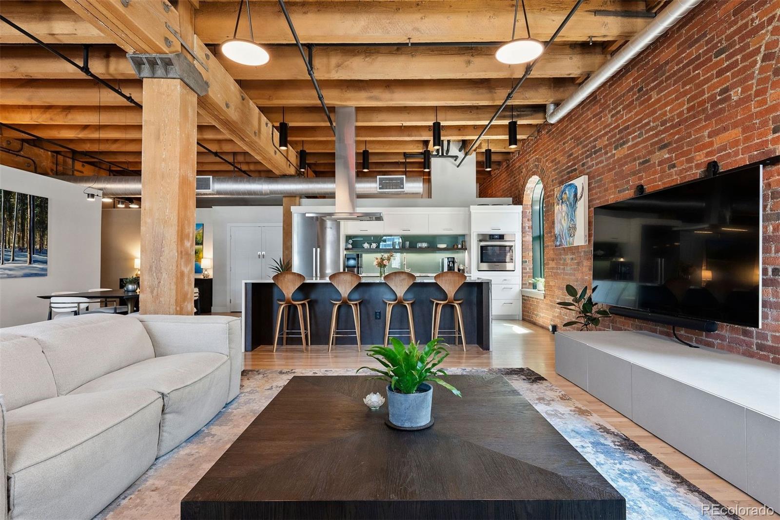 1801 Wynkoop Street Unit: 217