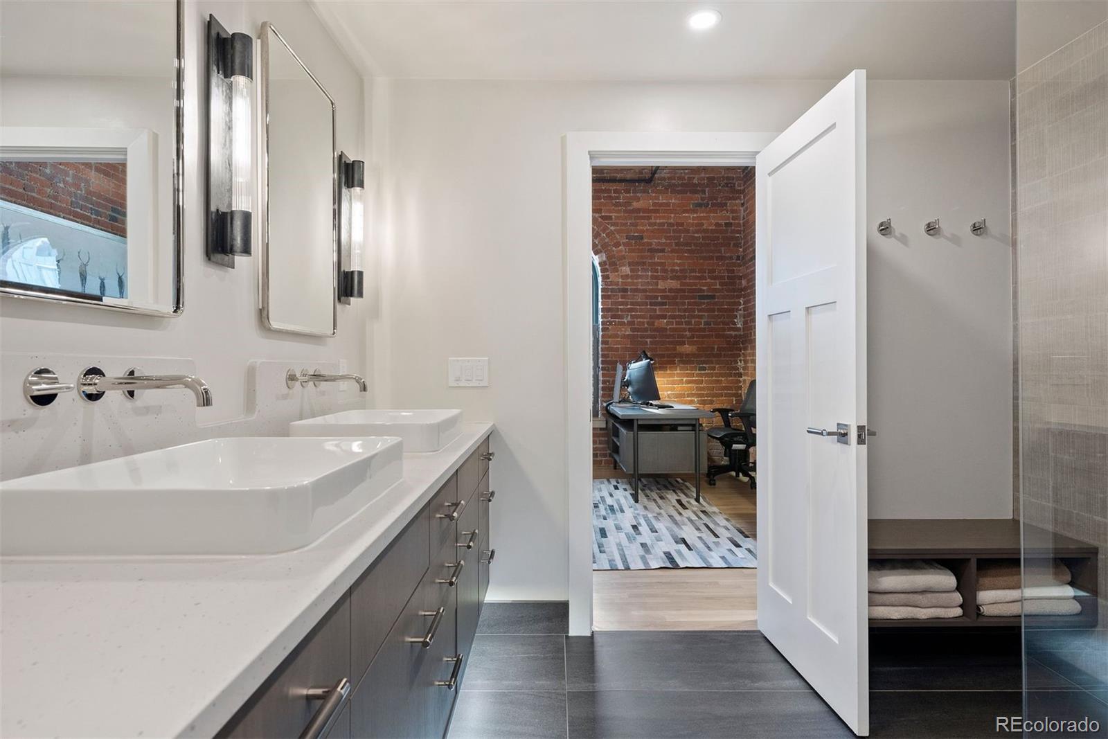 1801 Wynkoop Street Unit: 217