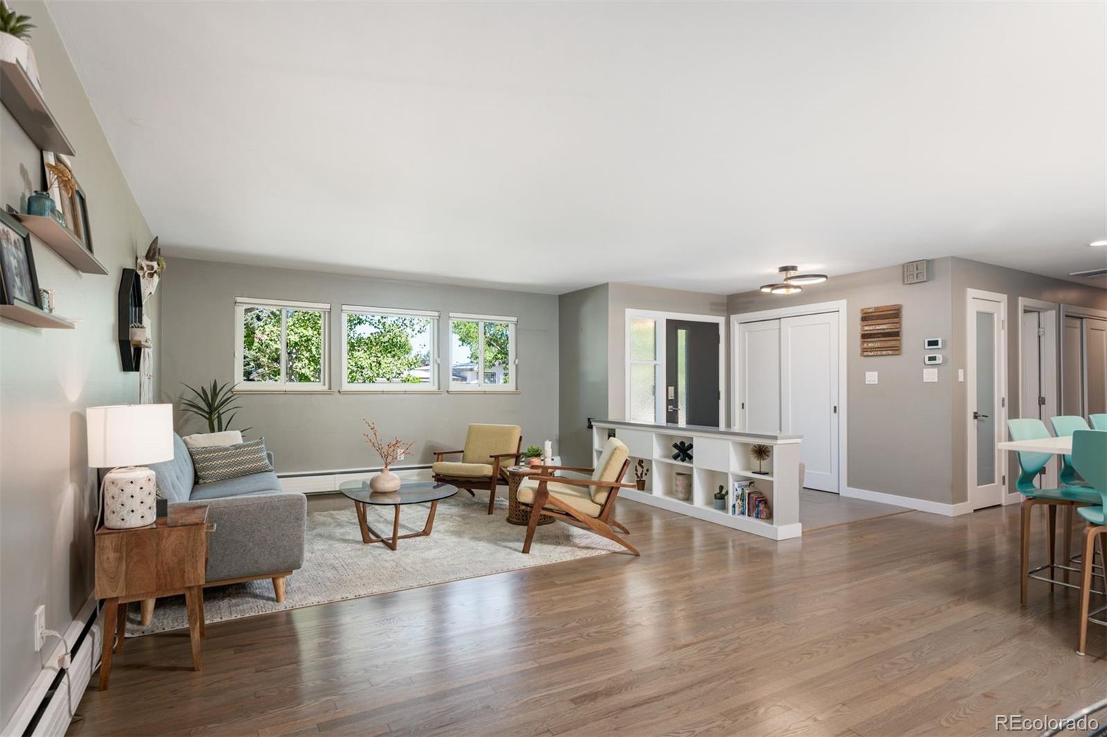 2471 S Jasmine Place