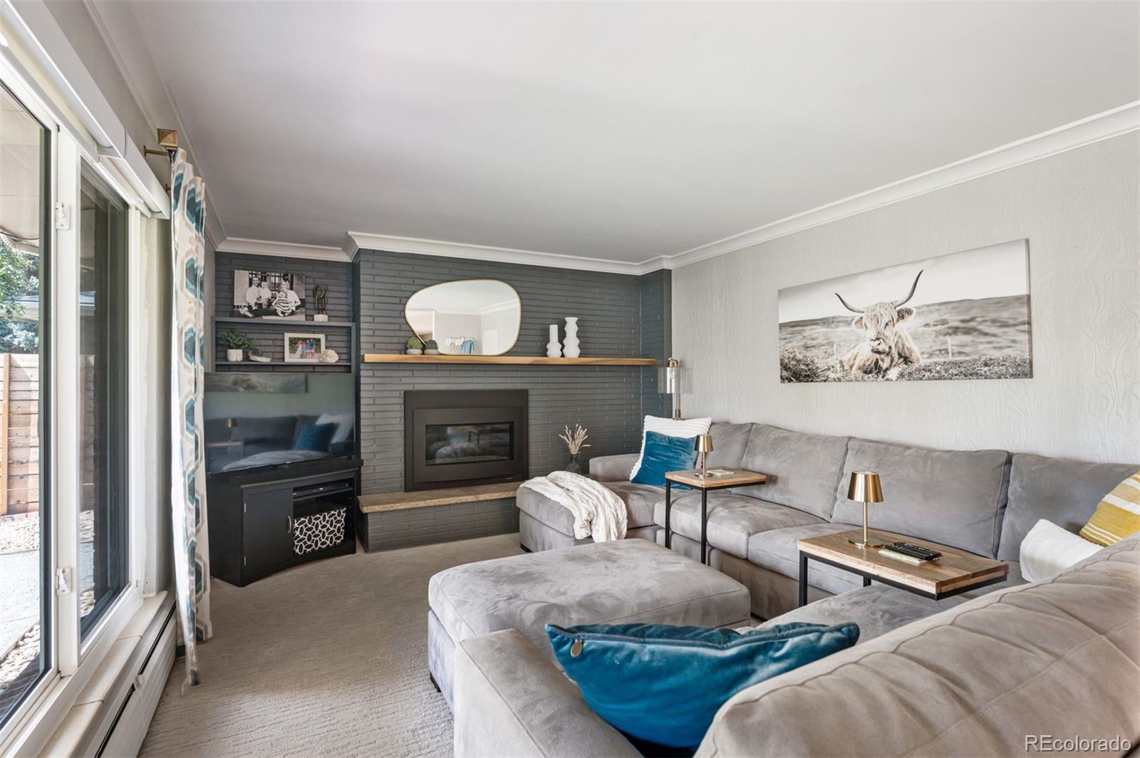 2471 S Jasmine Place