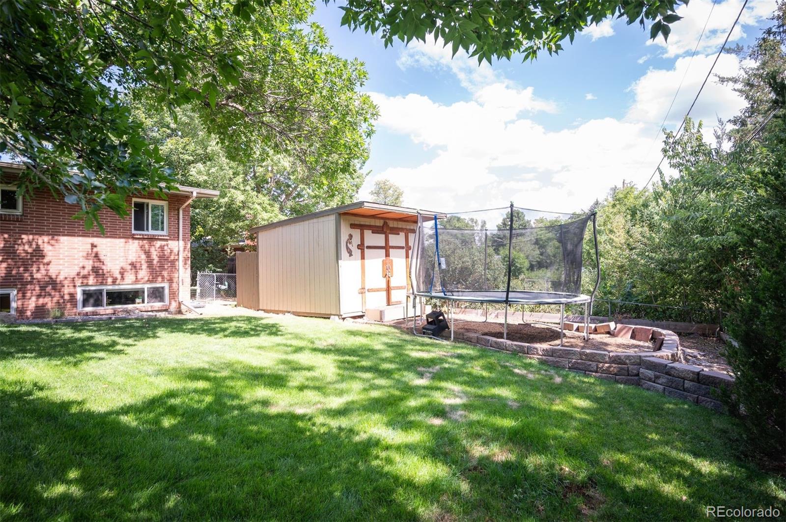 2471 S Jasmine Place