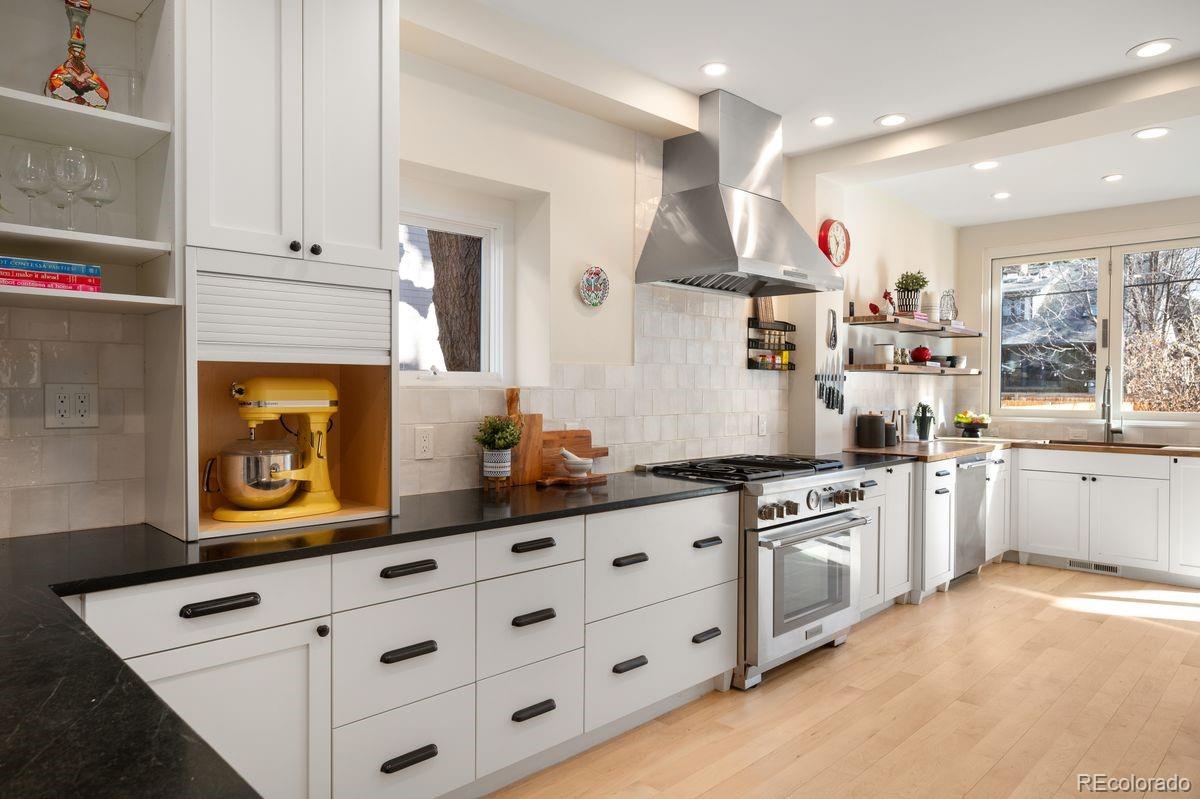 2230 N Cherry Street